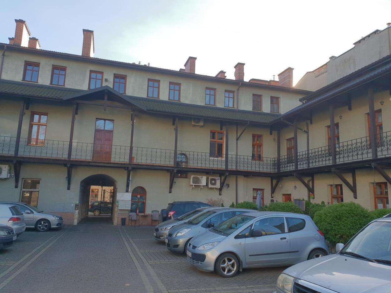 Apartamenty Patria Krasków Exterior foto