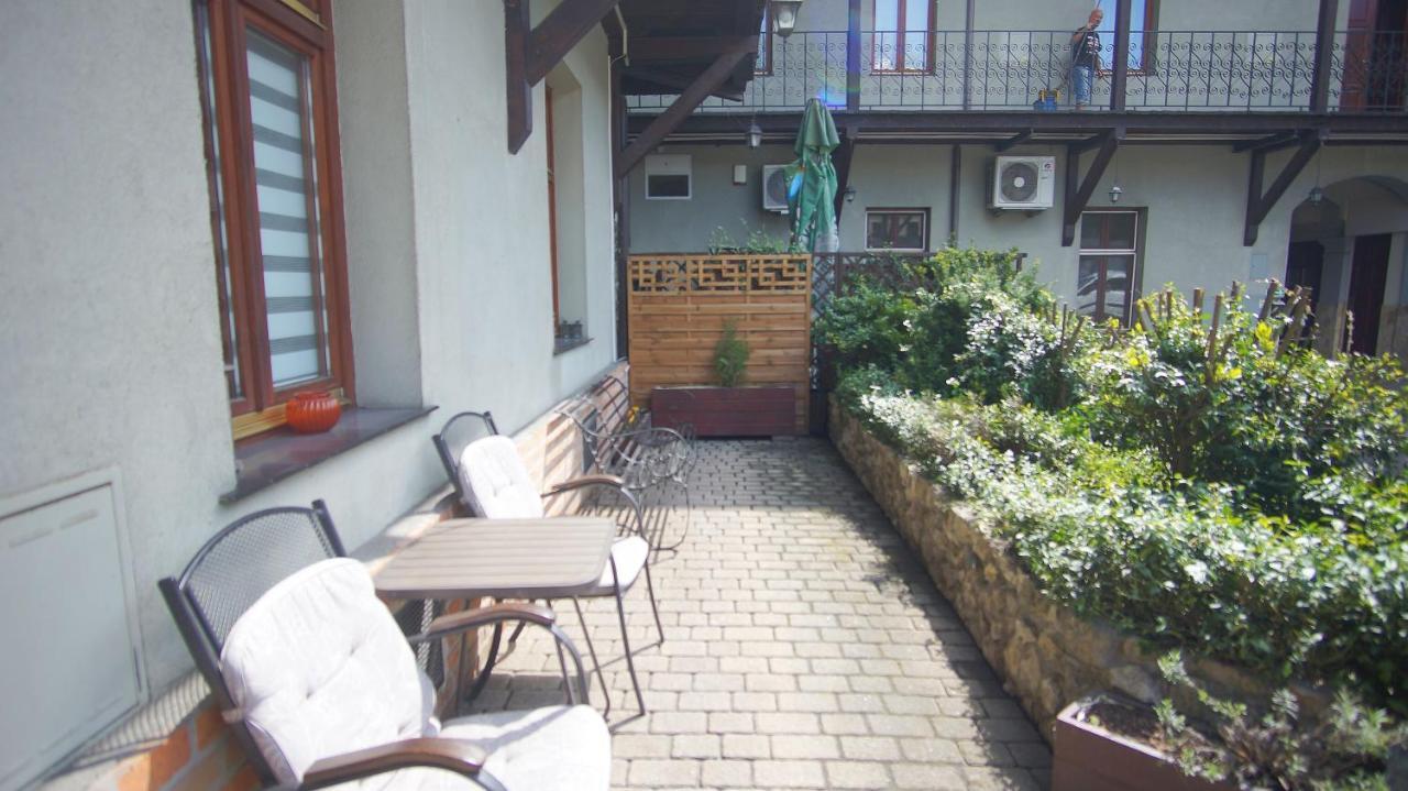 Apartamenty Patria Krasków Exterior foto