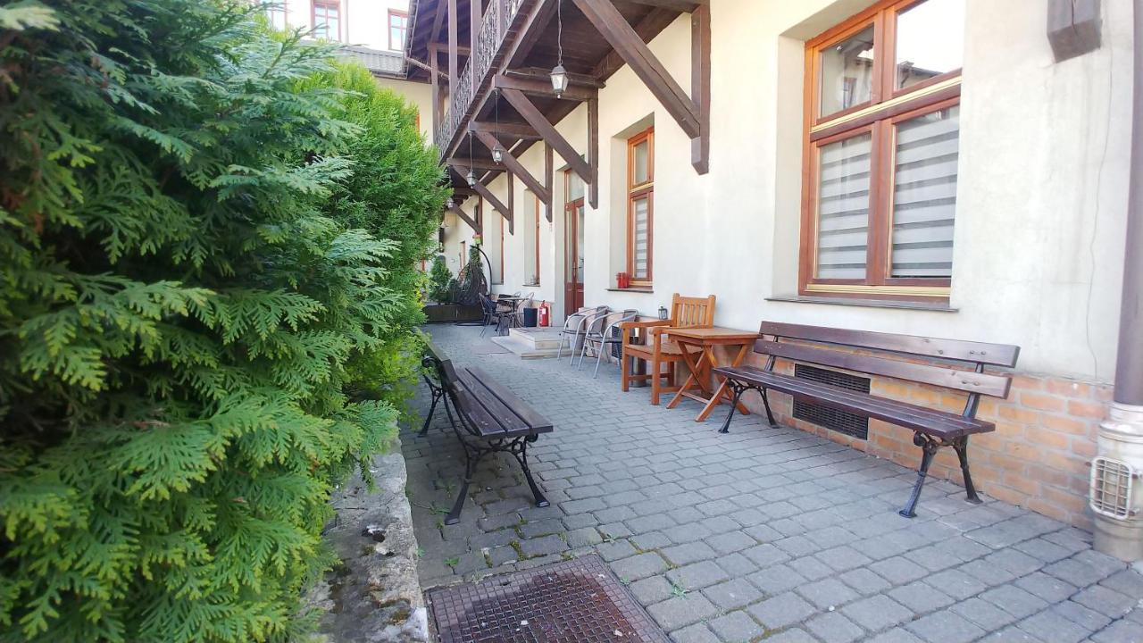 Apartamenty Patria Krasków Exterior foto